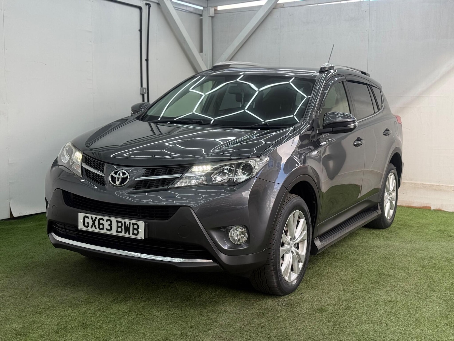 Used Toyota RAV4 for sale - 78071765: Photo 11