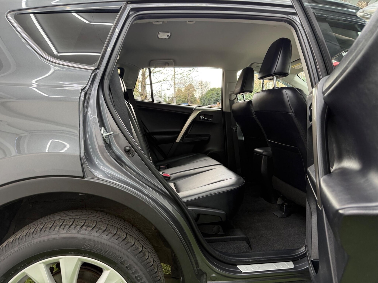 Used Toyota RAV4 for sale - 78071765: Photo 18