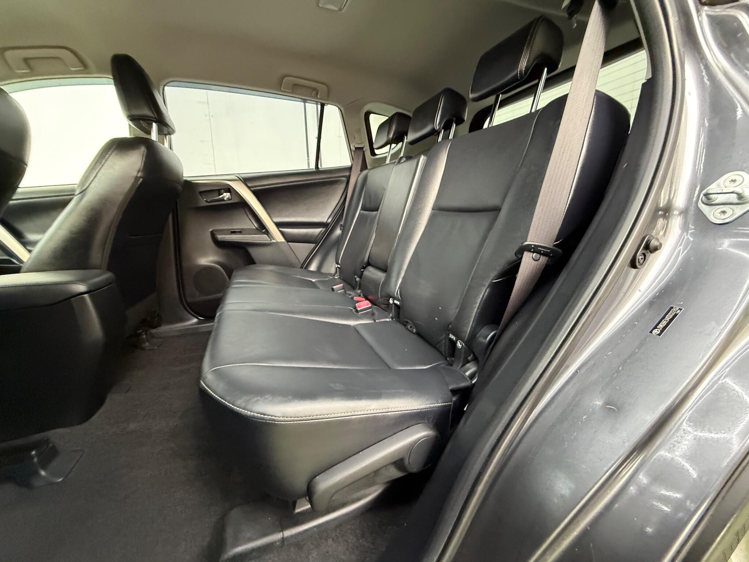 Used Toyota RAV4 for sale - 78071765: Photo 24