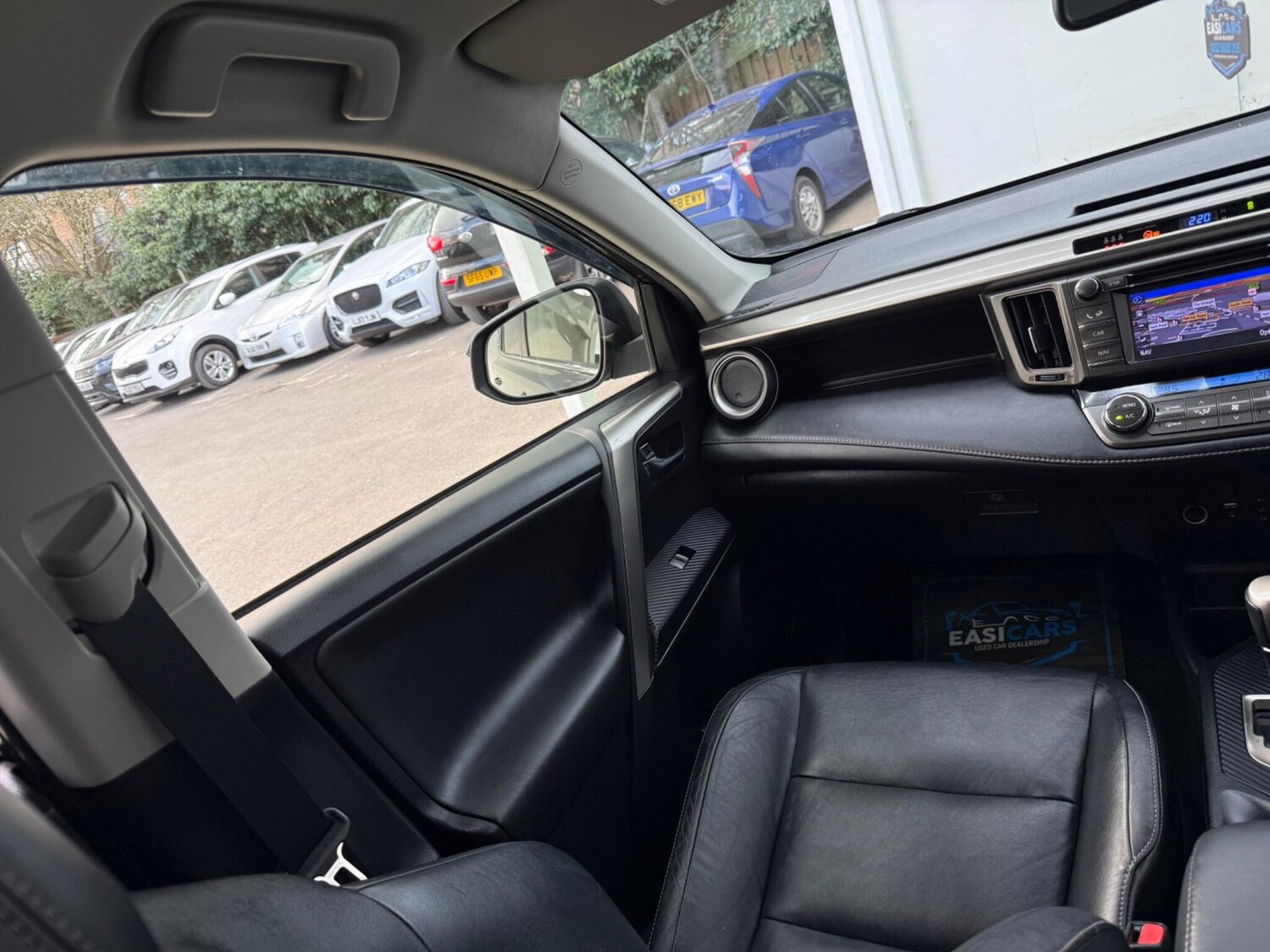 Used Toyota RAV4 for sale - 78071765: Photo 33