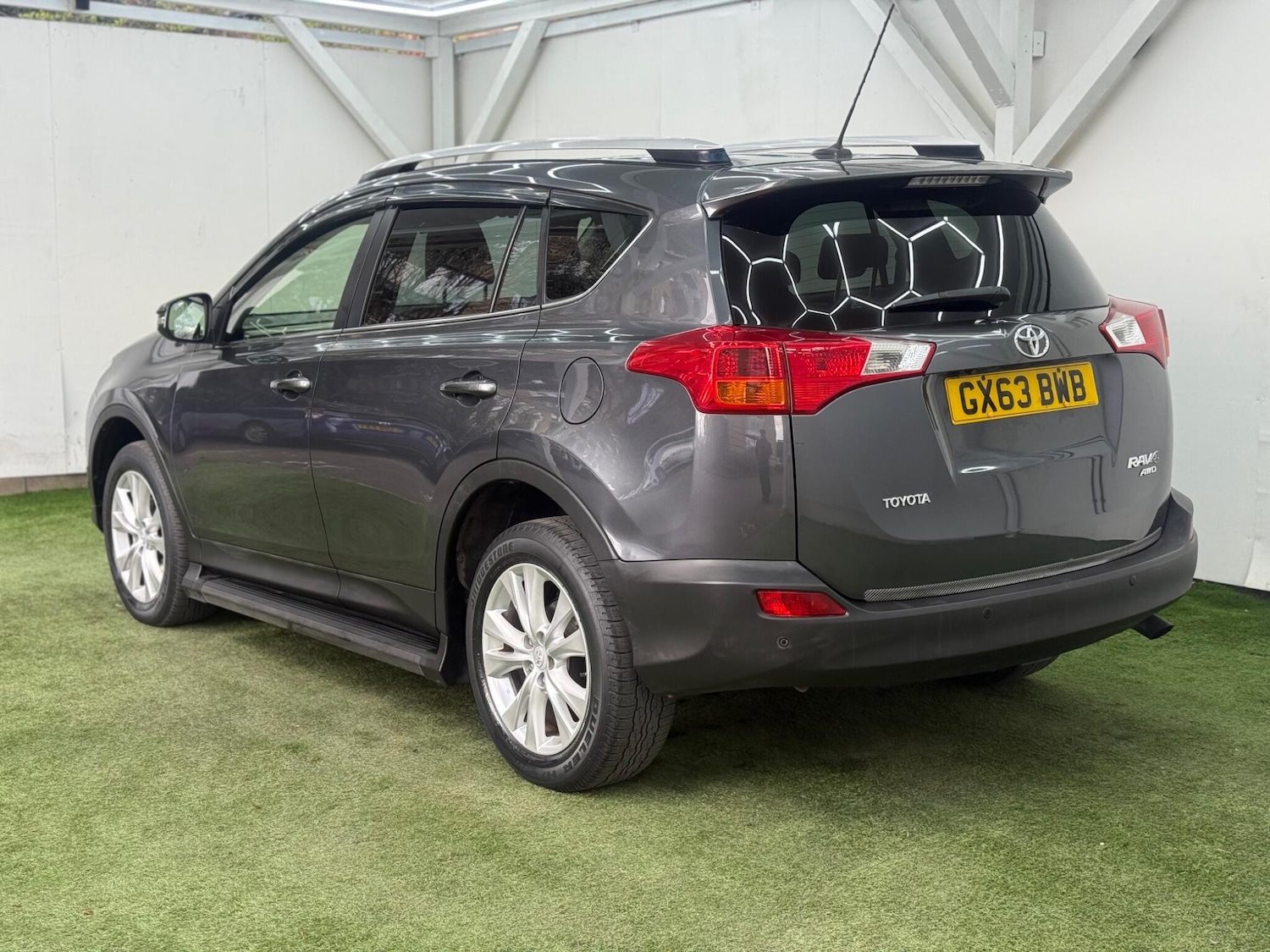 Used Toyota RAV4 for sale - 78071765: Photo 9