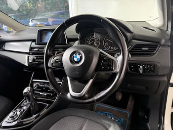 Used BMW 2 Series 2016 for sale - 77091682: Photo