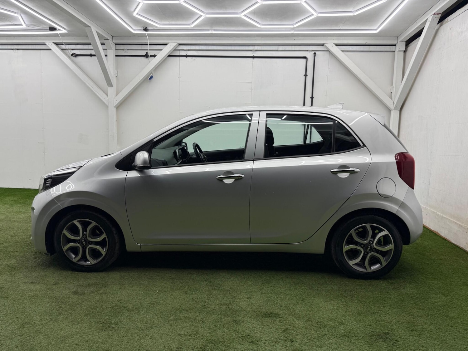 Used Kia Picanto for sale - 77783610: Photo 10
