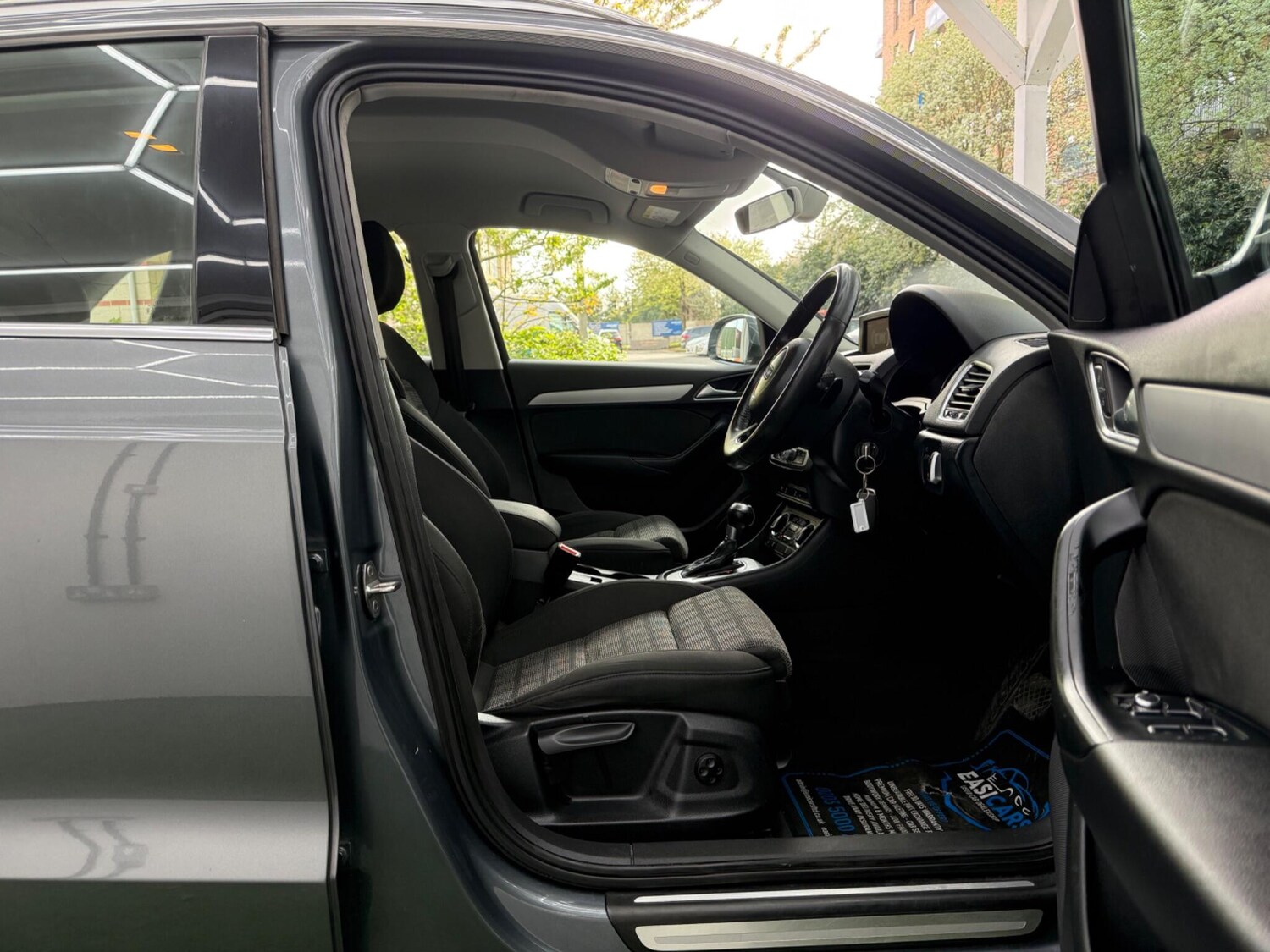 Used Audi Q3 for sale - 78214398: Photo 15