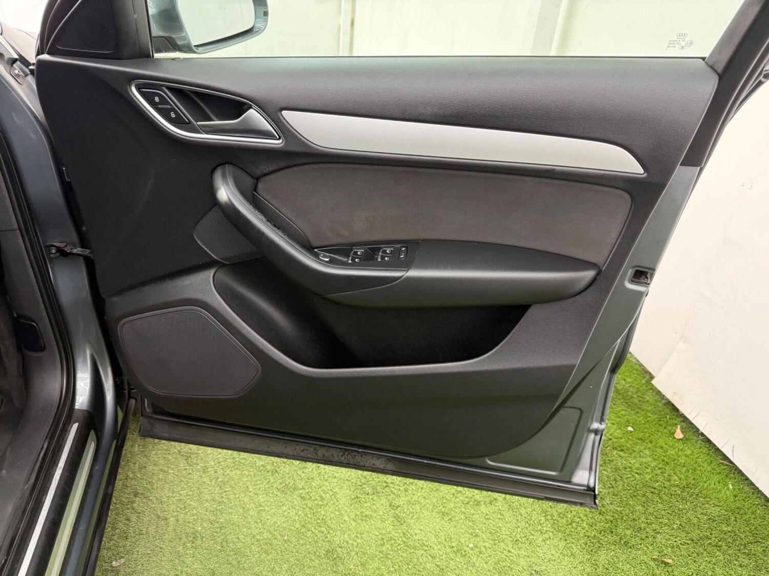 Used Audi Q3 for sale - 78214398: Photo 18