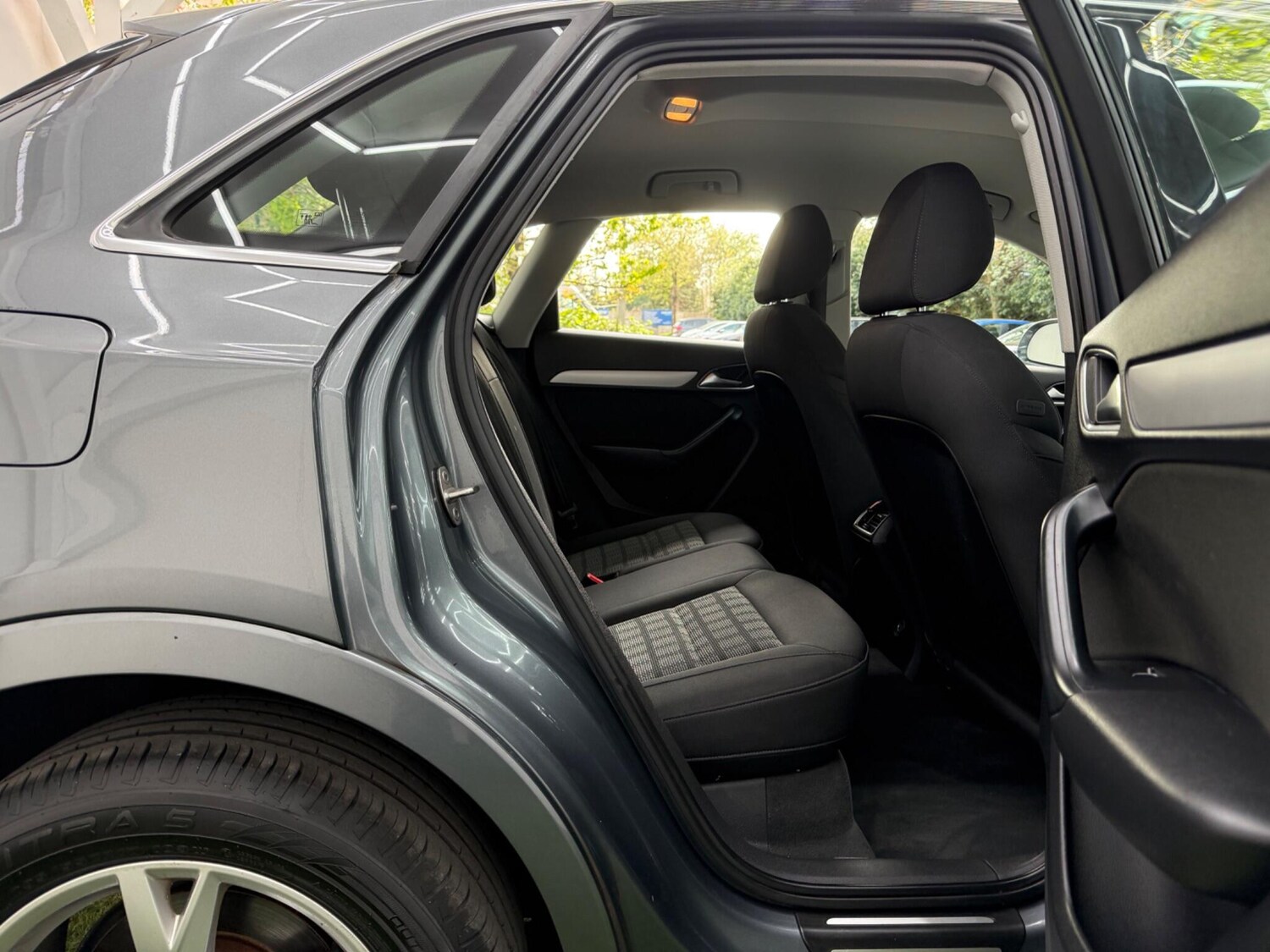 Used Audi Q3 for sale - 78214398: Photo 19