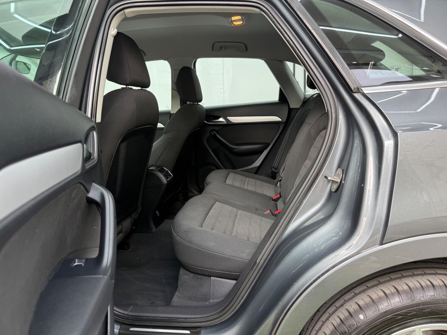 Used Audi Q3 for sale - 78214398: Photo 23