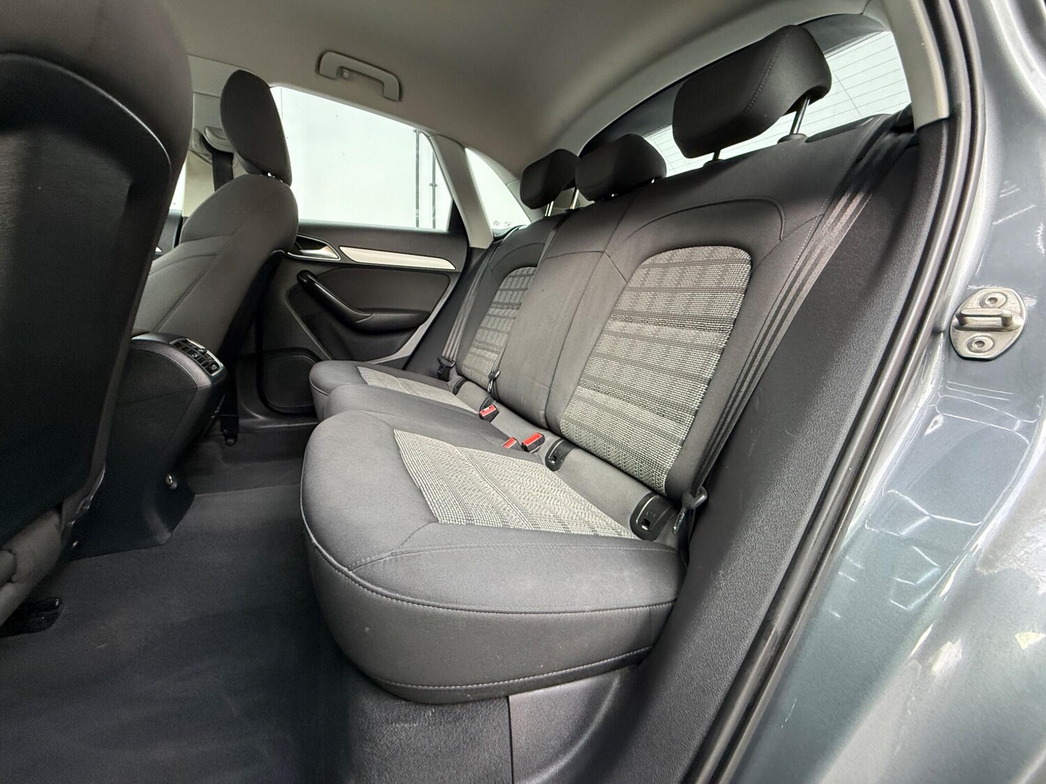 Used Audi Q3 for sale - 78214398: Photo 25