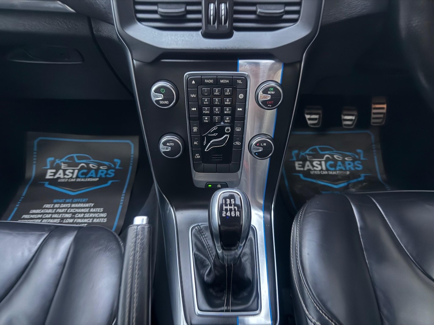 Used Volvo V40 2015 for sale - 76771740: Photo 30