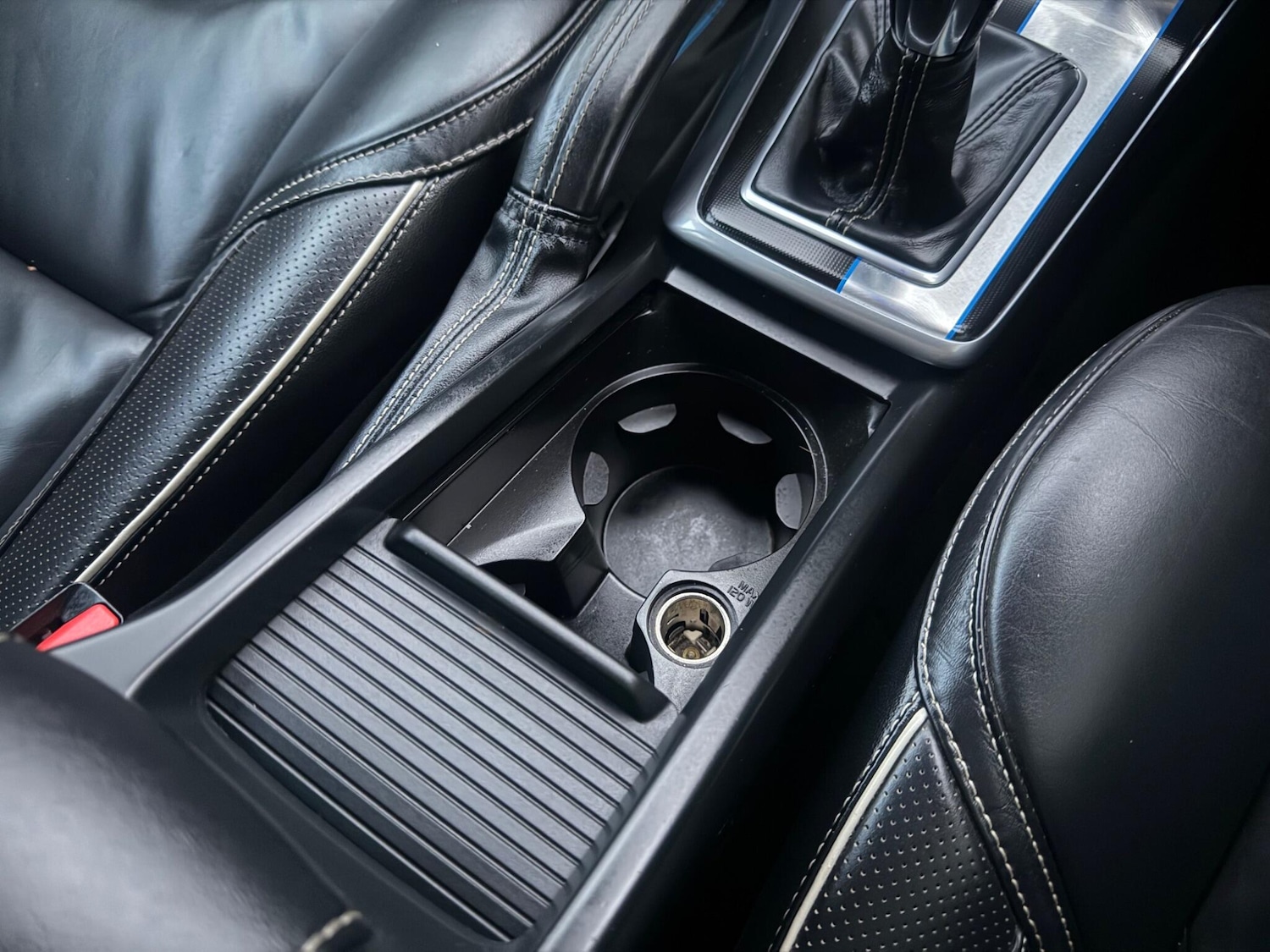 Used Volvo V40 2015 for sale - 76771740: Photo 53