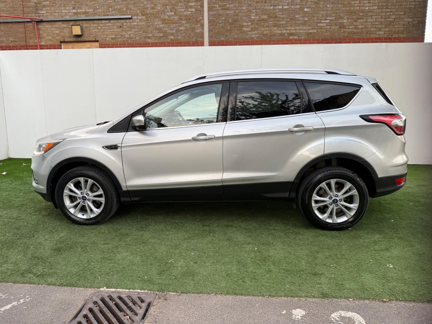 Used Ford Kuga 2017 for sale - 76059298: Photo 10