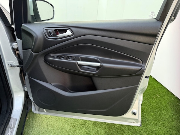 Used Ford Kuga 2017 for sale - 76059298: Photo 15