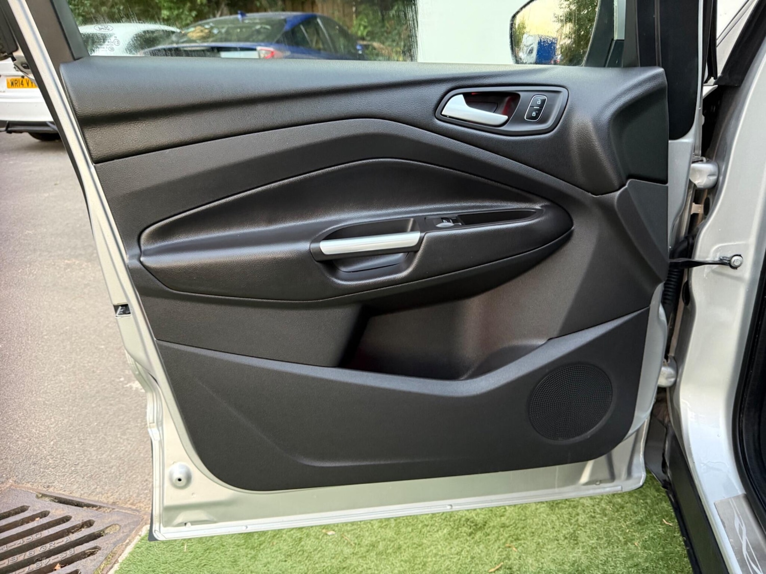 Used Ford Kuga 2017 for sale - 76059298: Photo 25