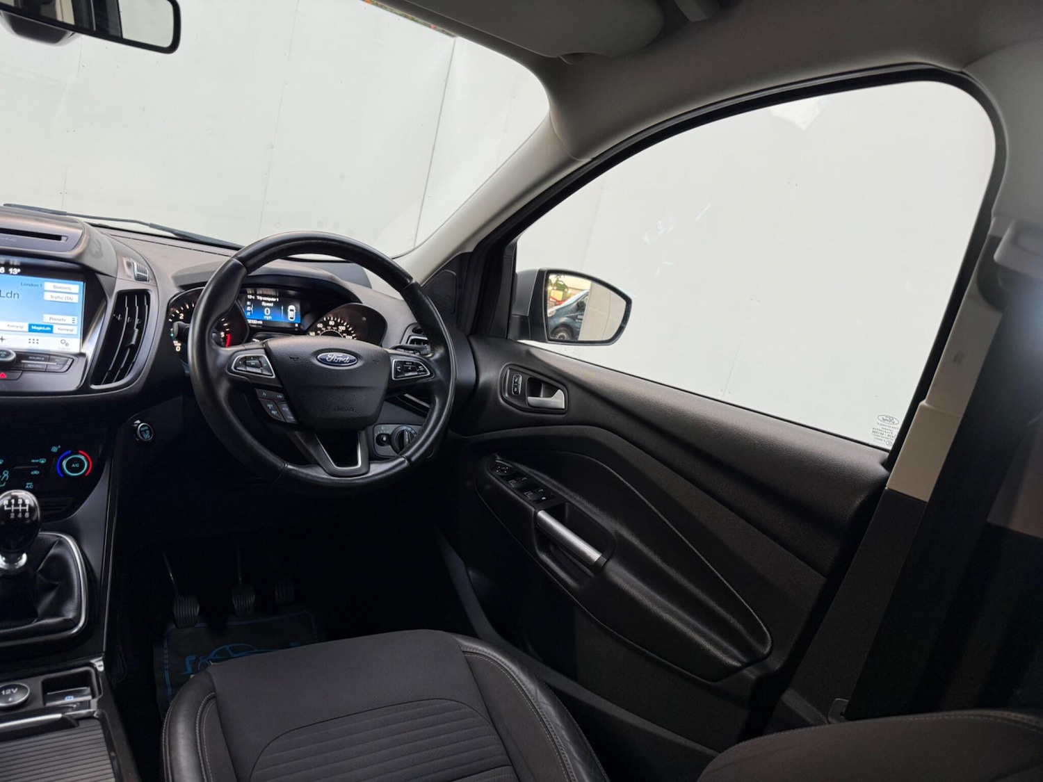 Used Ford Kuga 2017 for sale - 76059298: Photo 35