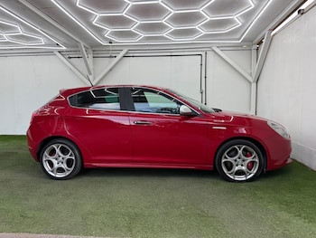 Used Alfa Romeo Giulietta 2015 for sale - 79181377: Photo