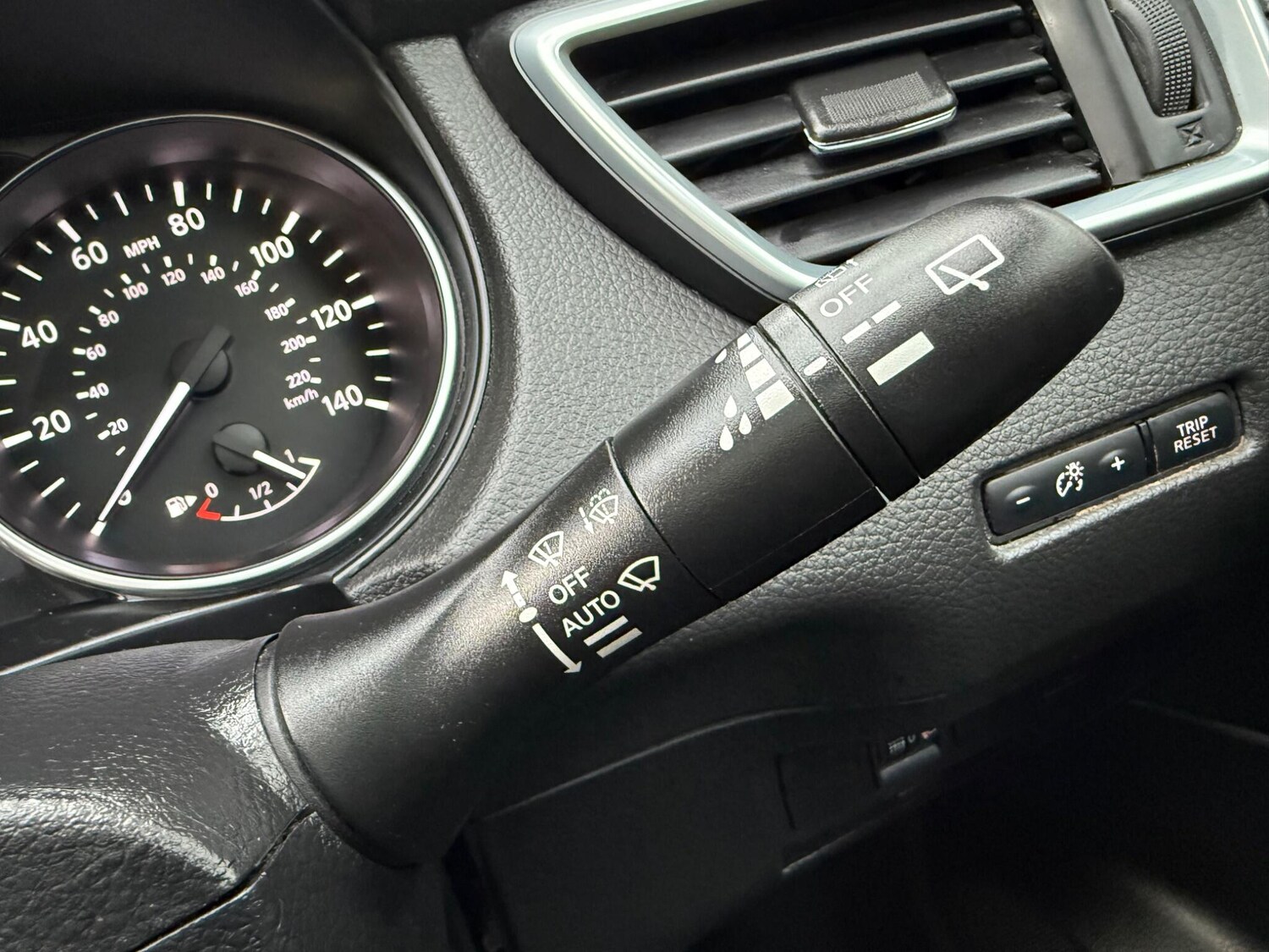 Used Nissan Qashqai 2018 for sale - 77909258: Photo 37