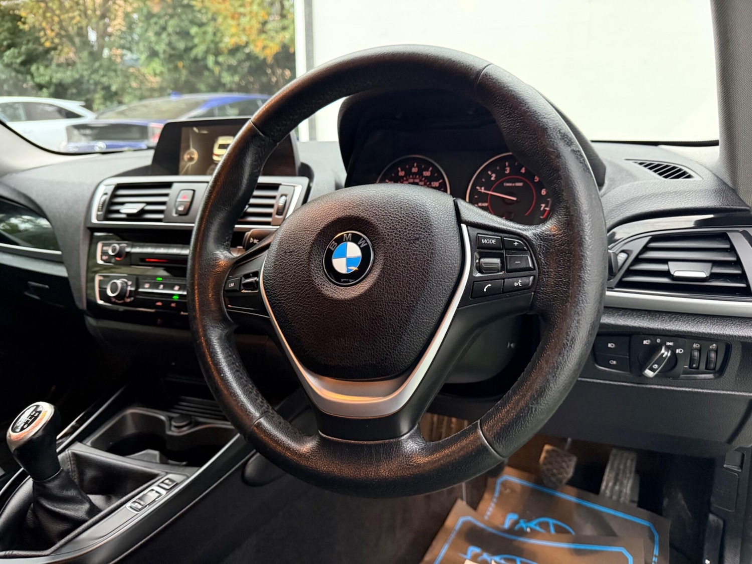 Used BMW 2 Series 2016 for sale - 76315179: Photo 2