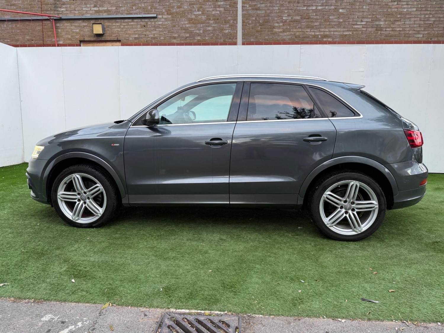 Used Audi Q3 2013 for sale - 76215091: Photo 10
