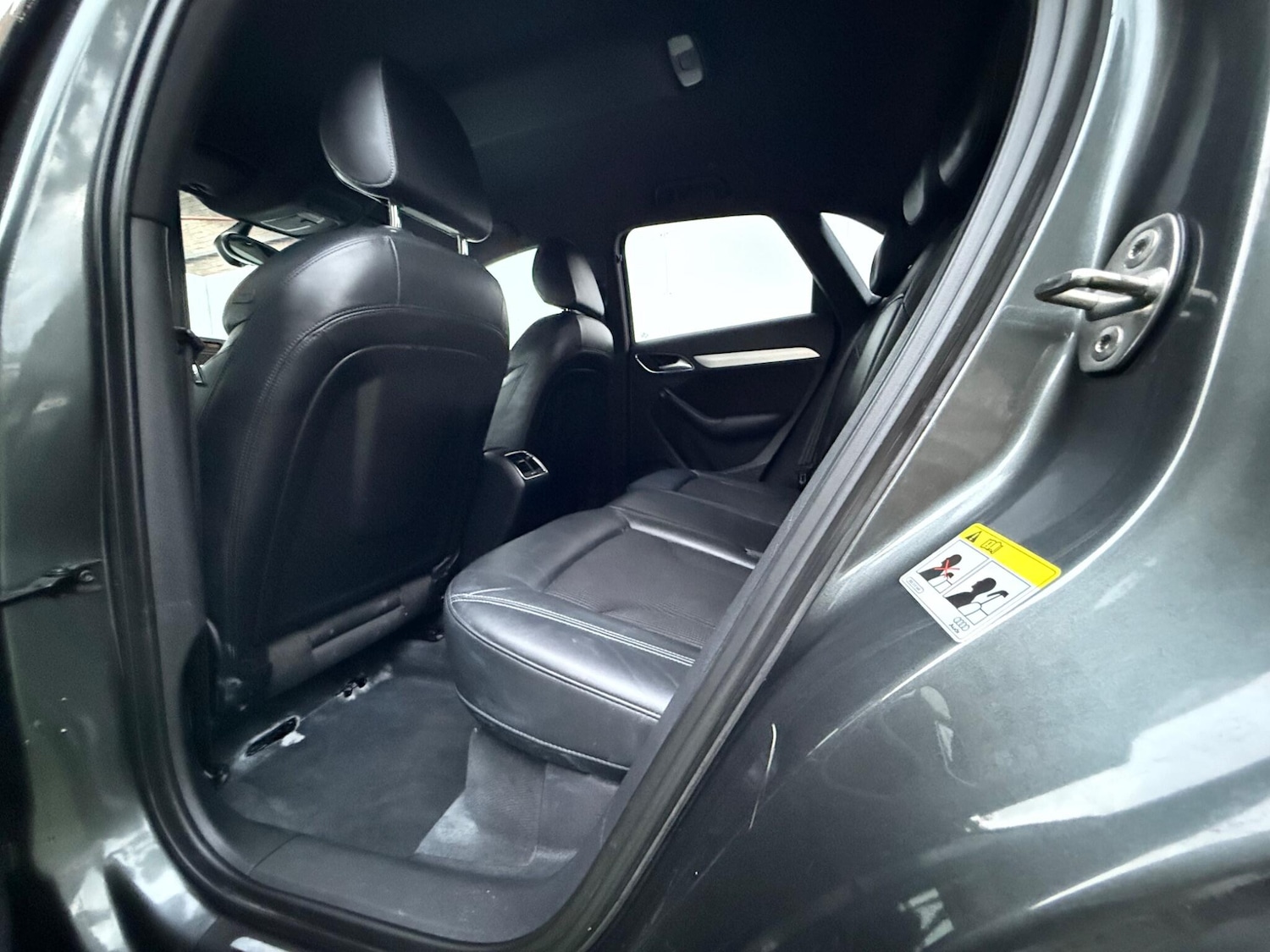 Used Audi Q3 2013 for sale - 76215091: Photo 23