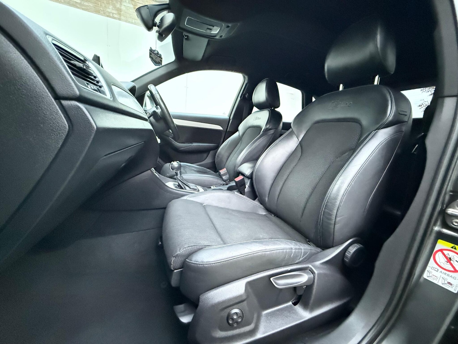 Used Audi Q3 2013 for sale - 76215091: Photo 26