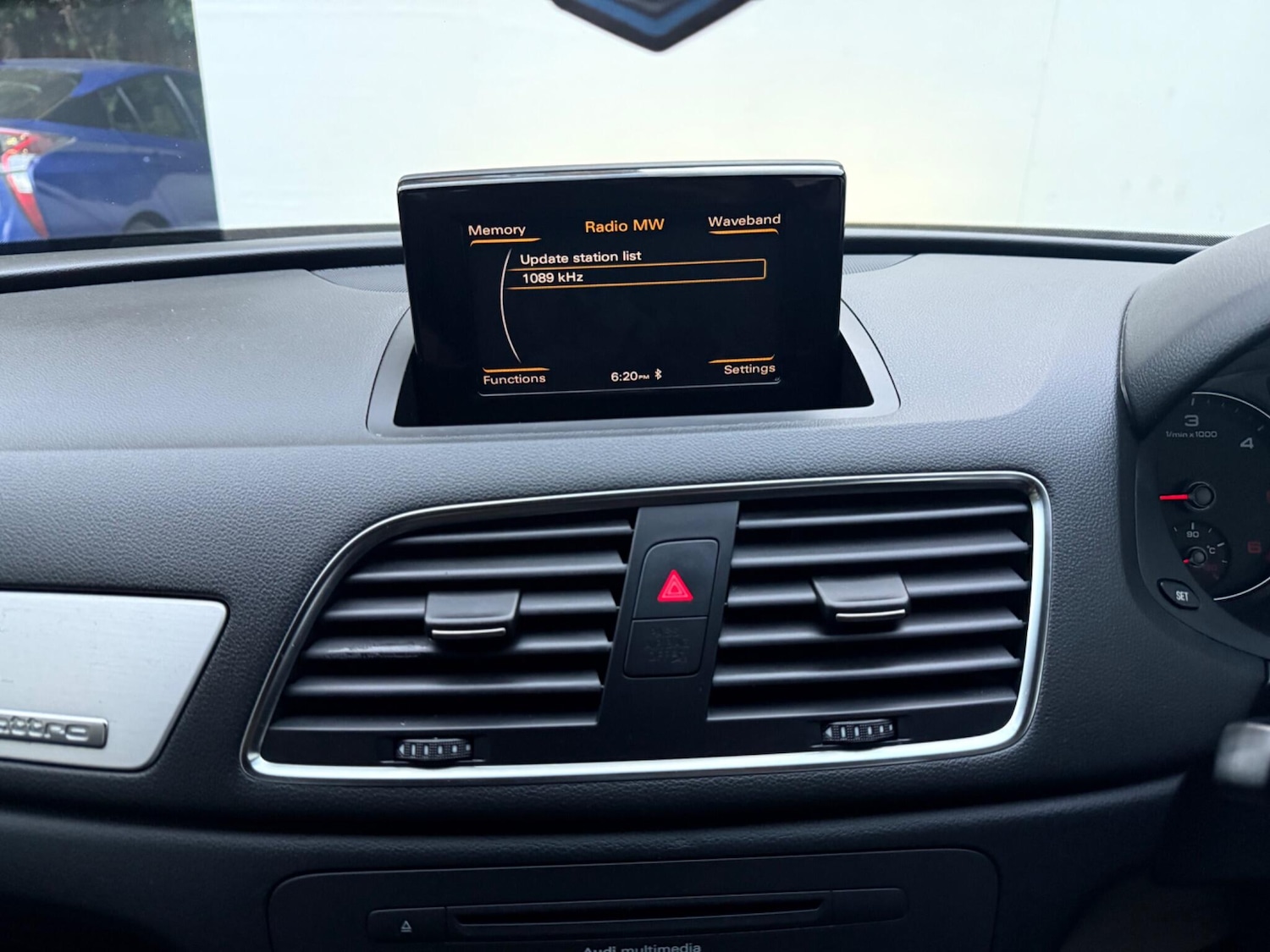 Used Audi Q3 2013 for sale - 76215091: Photo 29