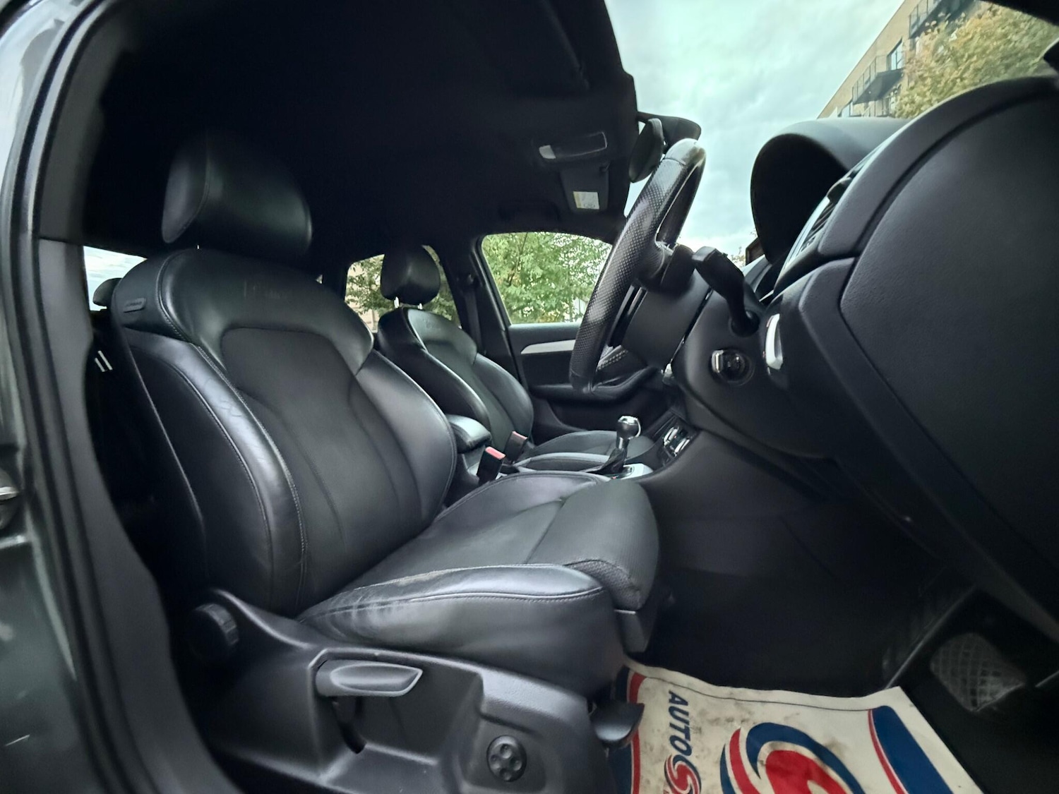 Used Audi Q3 2013 for sale - 76215091: Photo 3