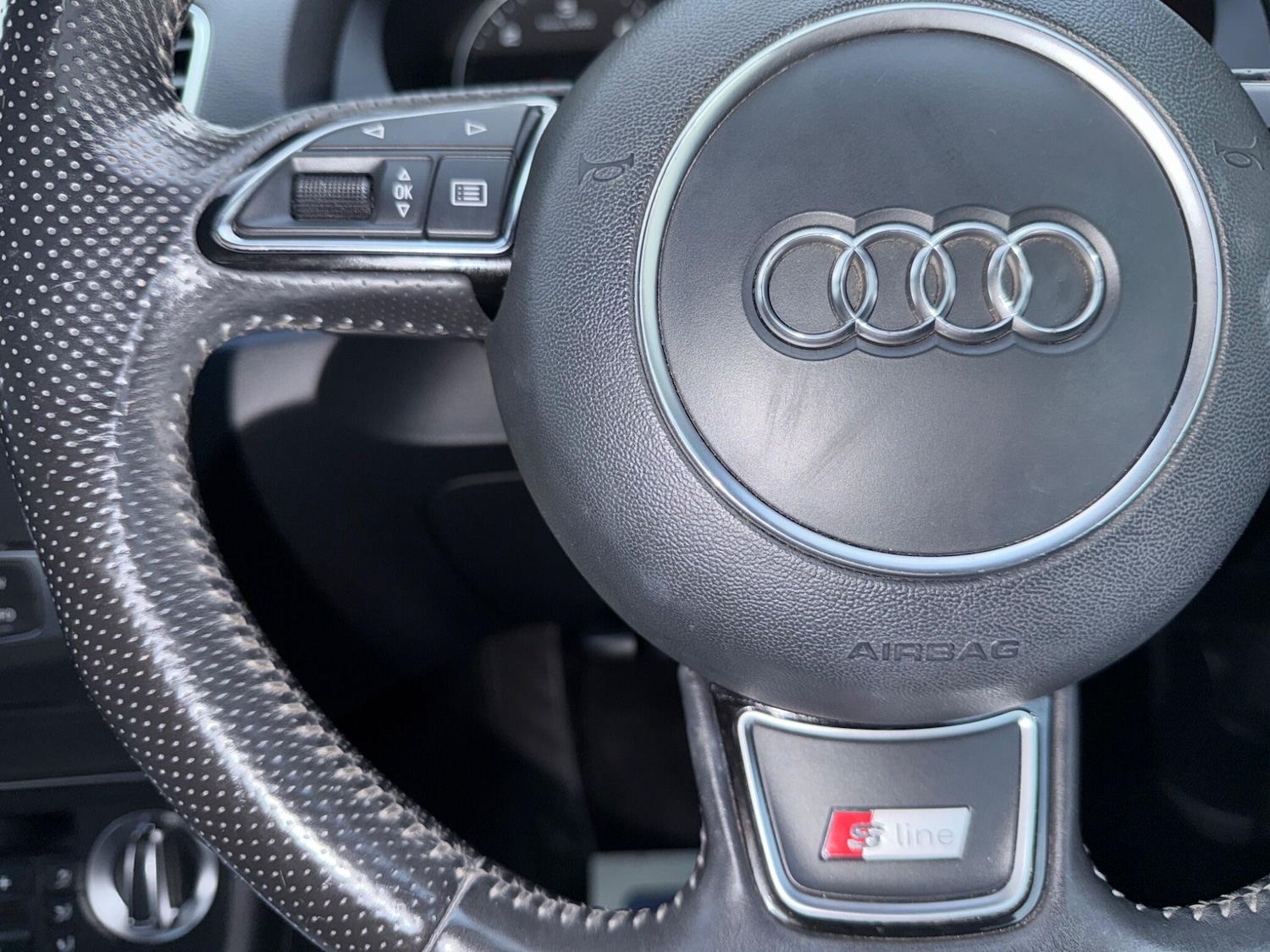 Used Audi Q3 2013 for sale - 76215091: Photo 34