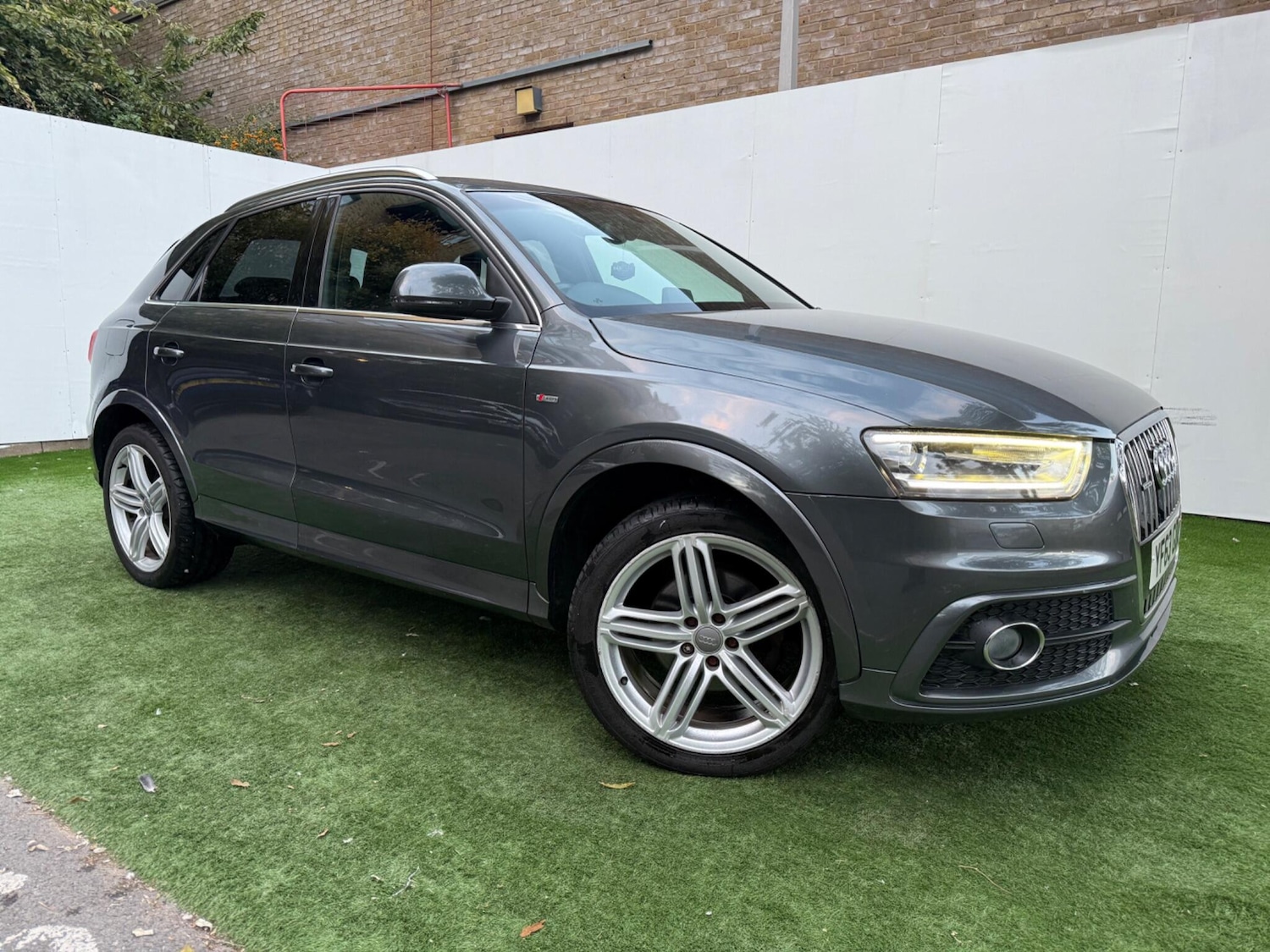Used Audi Q3 2013 for sale - 76215091: Photo 4