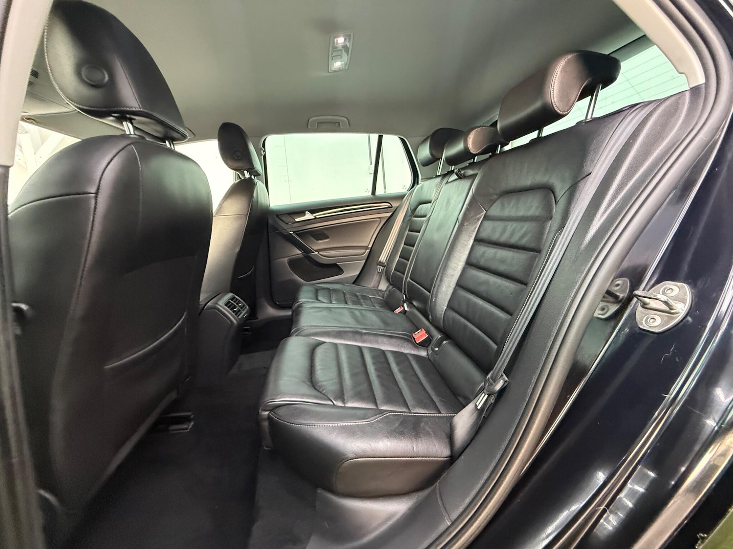 Used Volkswagen Golf for sale - 77174811: Photo 24