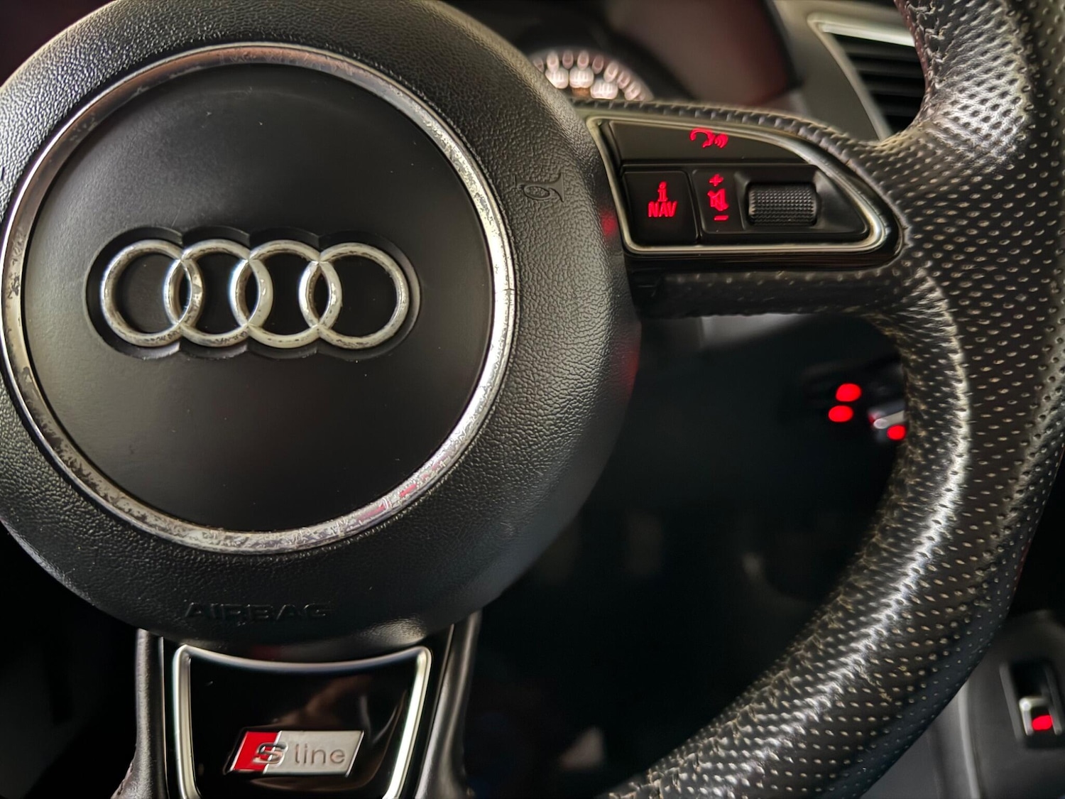 Used Audi Q5 2013 for sale - 77722807: Photo 35