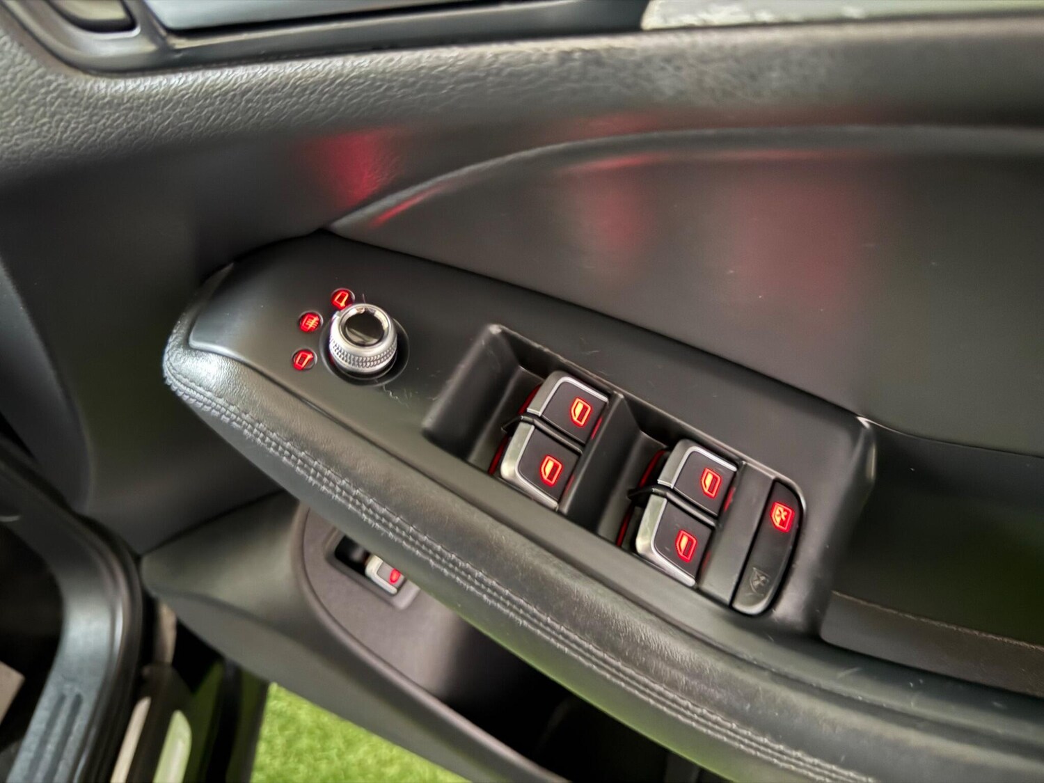 Used Audi Q5 2013 for sale - 77722807: Photo 40