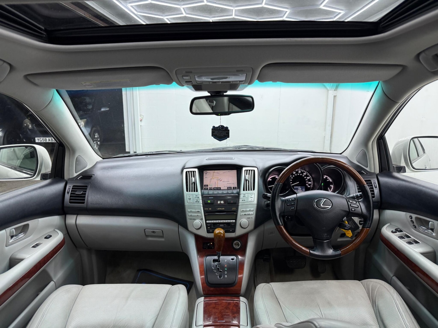 Used Lexus RX for sale - 77852833: Photo 29