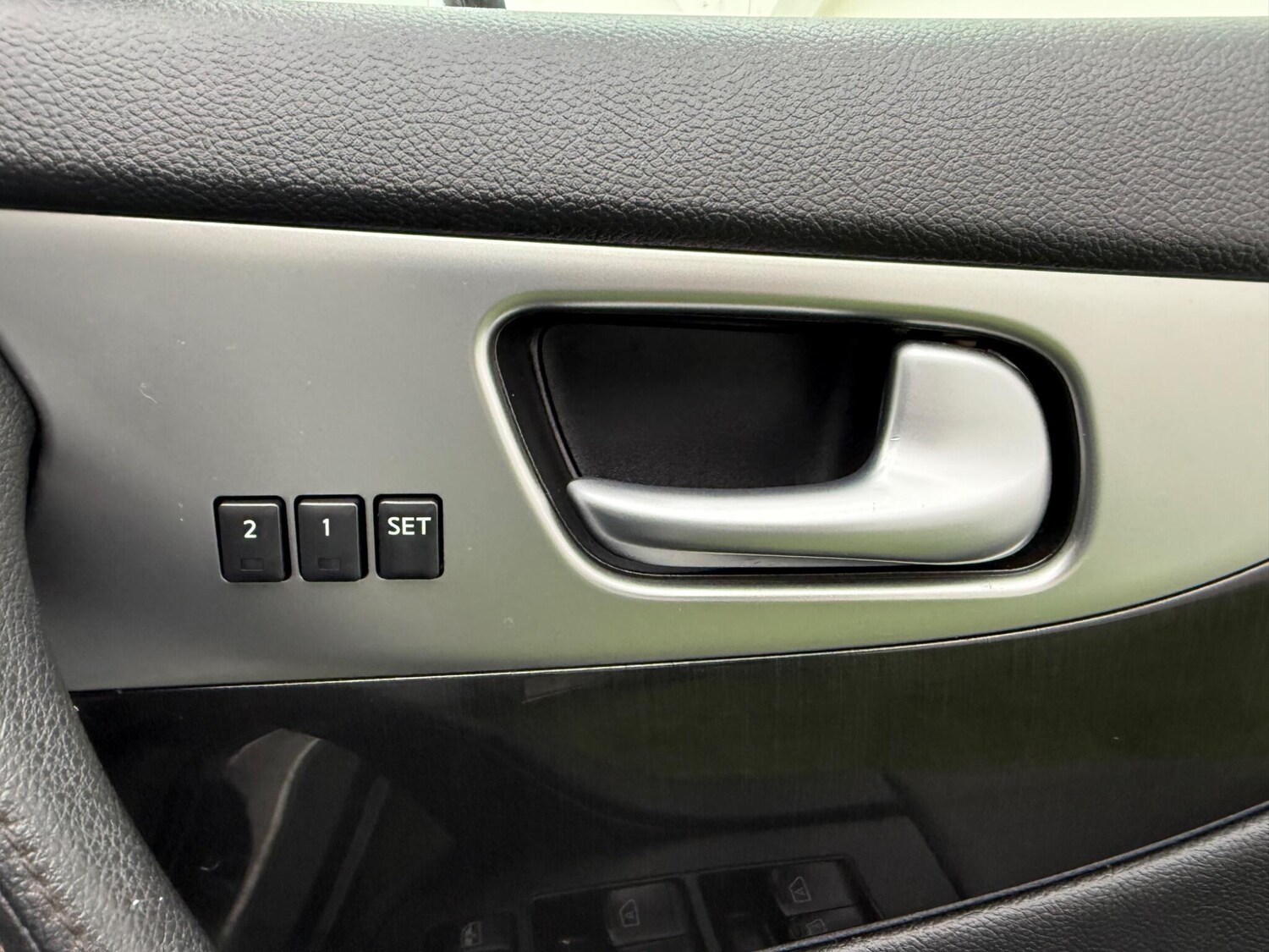 Used Infiniti FX 2013 for sale - 77400583: Photo 44