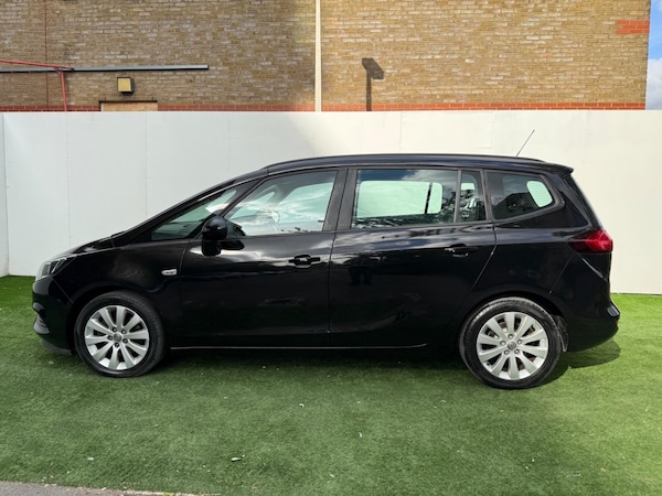 Used Vauxhall Zafira Tourer 2017 for sale - 76215332: Photo 10
