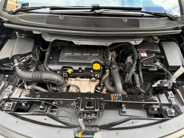 Used Vauxhall Zafira Tourer 2017 for sale - 76215332: Photo 13