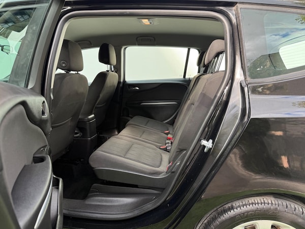 Used Vauxhall Zafira Tourer 2017 for sale - 76215332: Photo 22