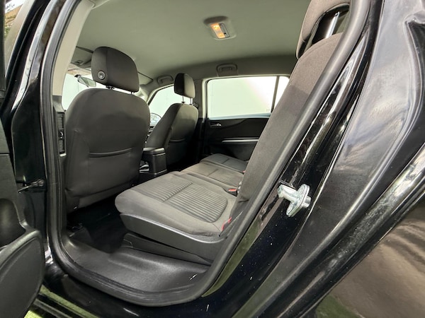 Used Vauxhall Zafira Tourer 2017 for sale - 76215332: Photo 23