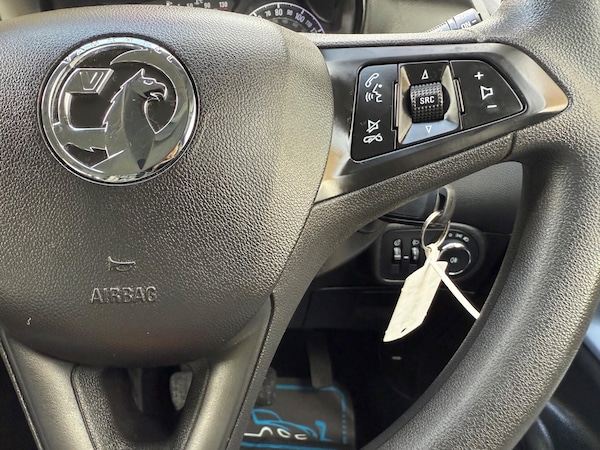 Used Vauxhall Zafira Tourer 2017 for sale - 76215332: Photo 35