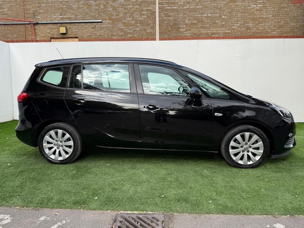 Used Vauxhall Zafira Tourer 2017 for sale - 76215332: Photo 5