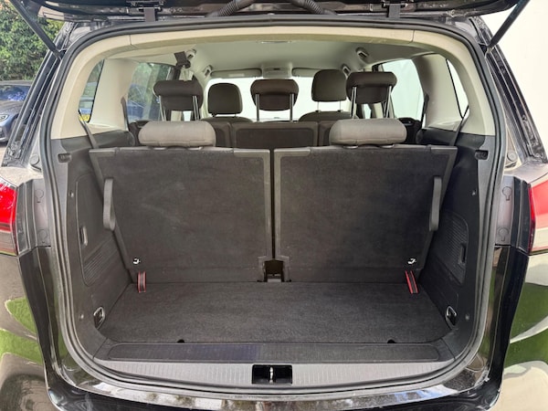 Used Vauxhall Zafira Tourer 2017 for sale - 76215332: Photo 8