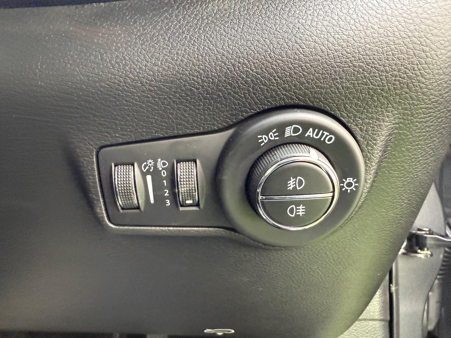 Used Jeep Compass for sale - 76485891: Photo 42