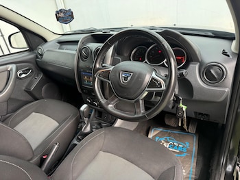 Used Dacia Duster 2017 for sale - 77807933: Photo