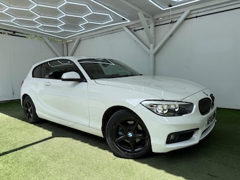 Used BMW 1 Series 2015 for sale - 79107028: Photo