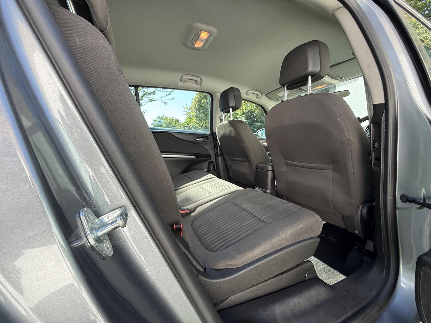 Used Vauxhall Zafira 2016 for sale - 76398528: Photo 18