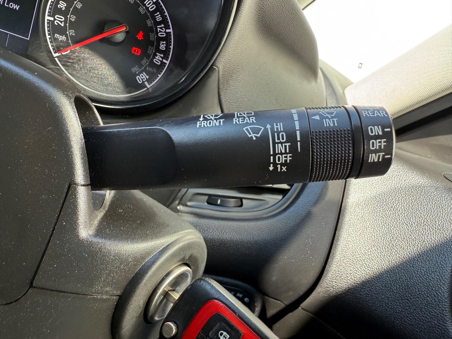 Used Vauxhall Zafira 2016 for sale - 76398528: Photo 36