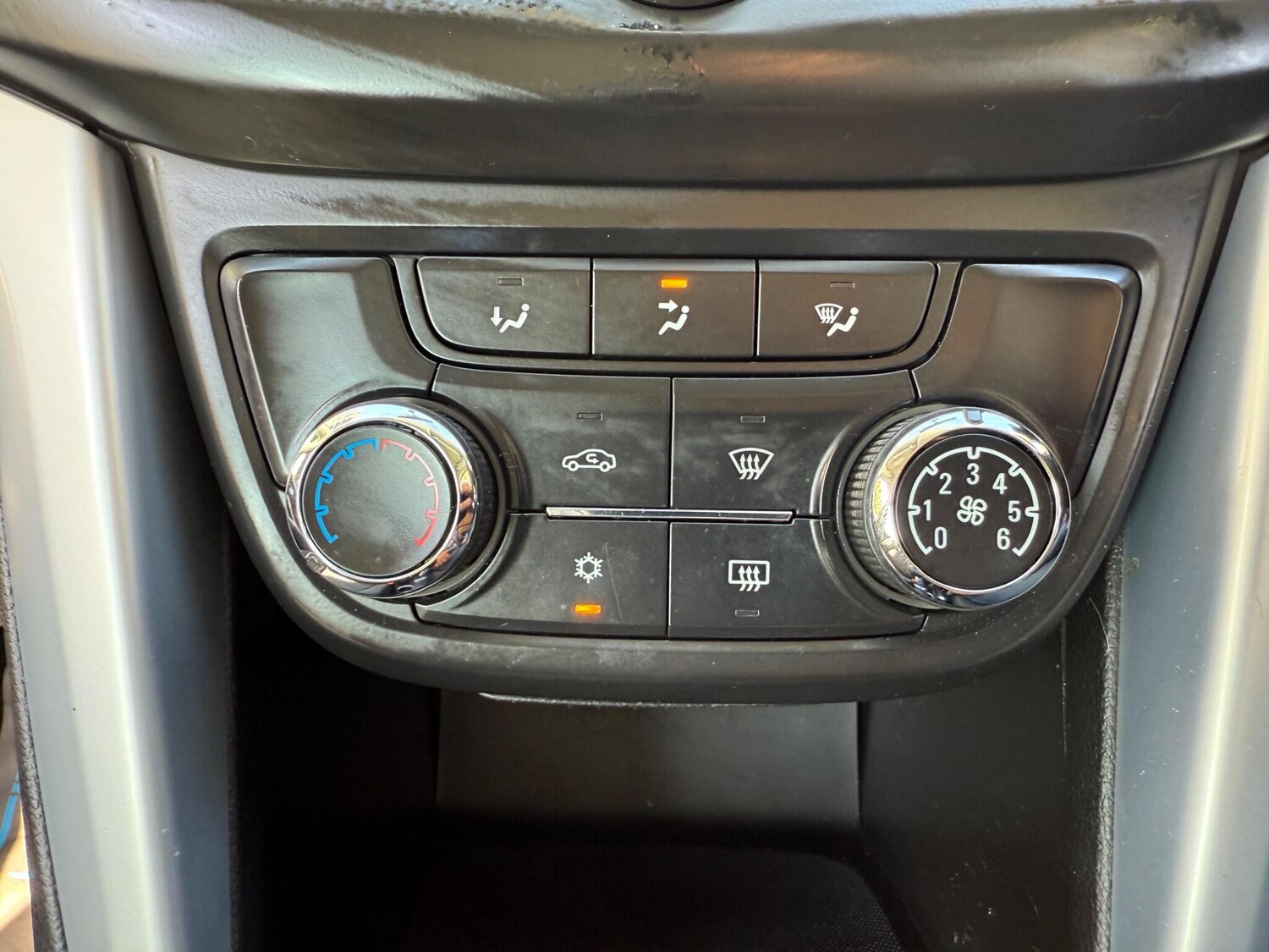 Used Vauxhall Zafira 2016 for sale - 76398528: Photo 49