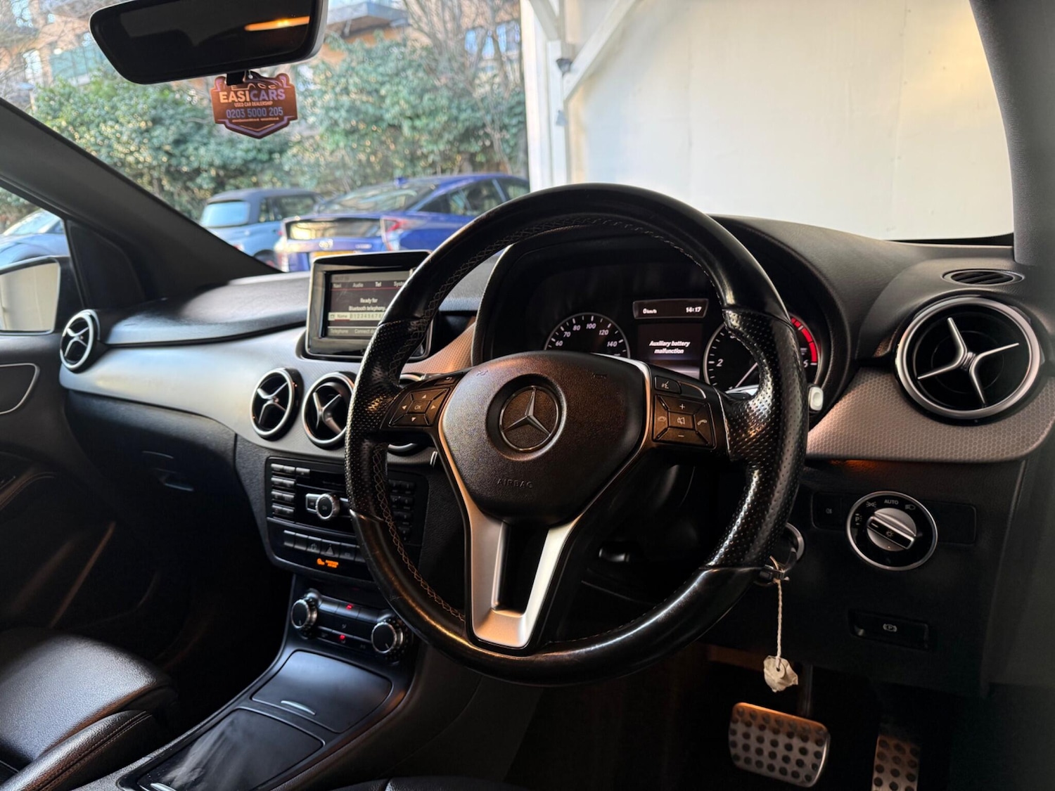 Used Mercedes-Benz B Class 2014 for sale - 77050102: Photo 15