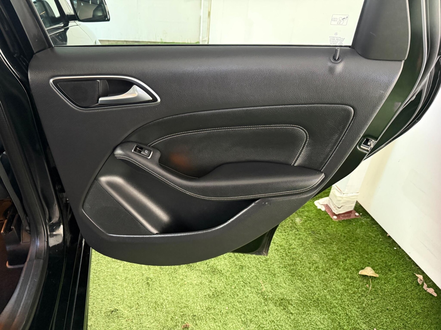 Used Mercedes-Benz B Class 2014 for sale - 77050102: Photo 21