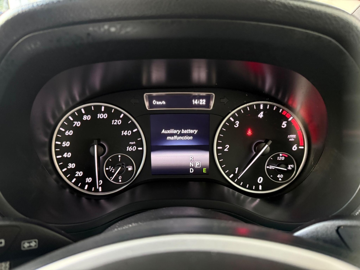 Used Mercedes-Benz B Class 2014 for sale - 77050102: Photo 33