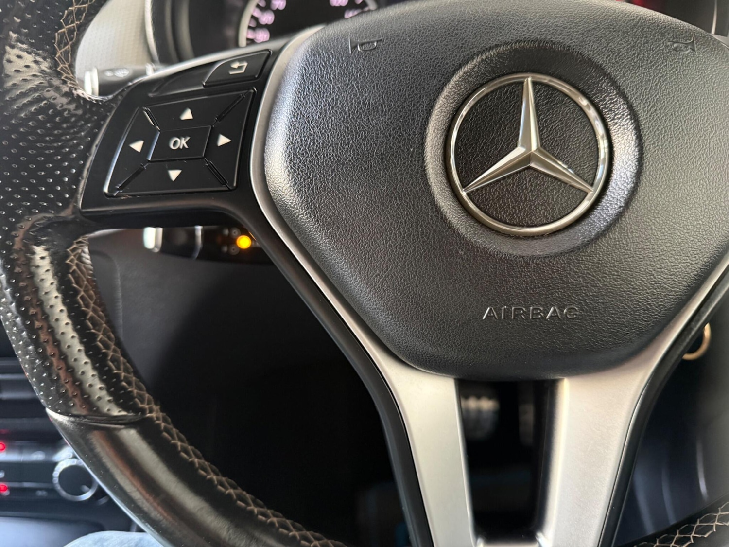 Used Mercedes-Benz B Class 2014 for sale - 77050102: Photo 34